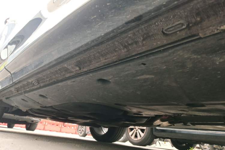 Used Audi Q6 2024 50 TFSI quattro Black Warrior Edition 6-seater Chassis Front Right