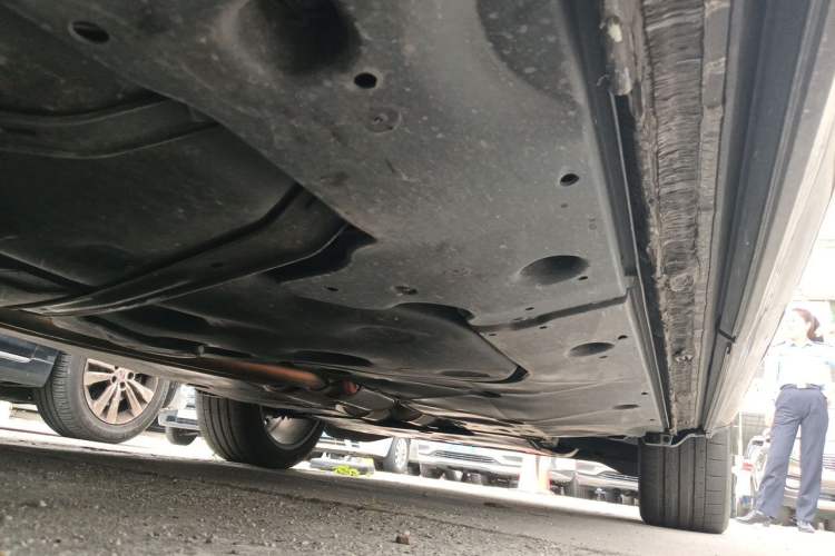 Used Audi Q6 2024 50 TFSI quattro Black Warrior Edition 6-seater Chassis Rear Right