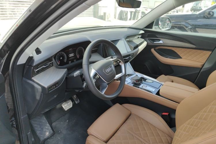 Used Audi Q6 2024 45 TFSI quattro Qiyun Edition Yulin Package 6 seats Driver Seat