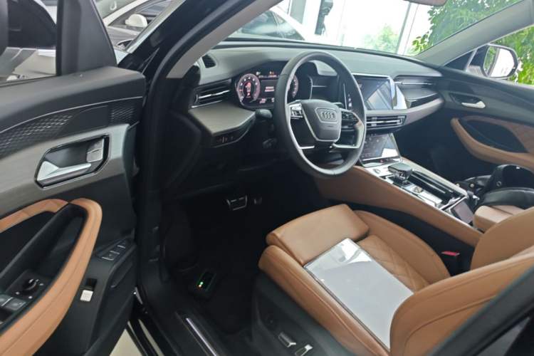 Used Audi Q6 2024 45 TFSI quattro Qiyun Edition Yulin Package 6 seats Driver Seat