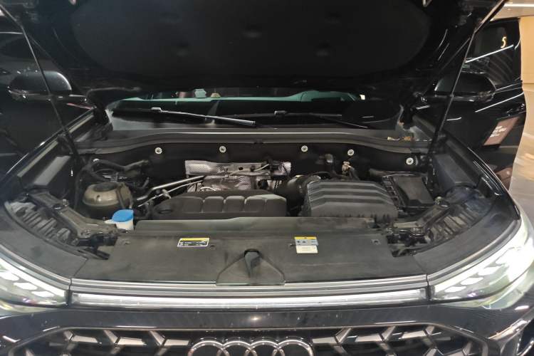 Used Audi Q6 2024 45 TFSI quattro Black Warrior Edition 6 Seats Engine Bay