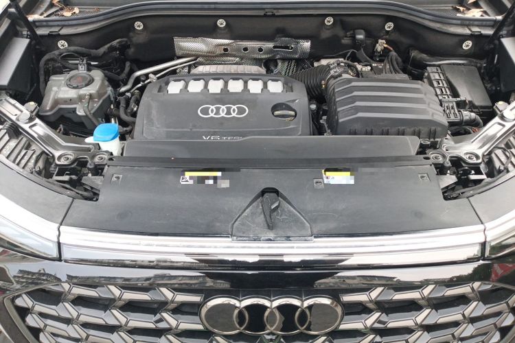 Used Audi Q6 2024 50 TFSI quattro Black Warrior Edition 6-seater Engine Bay