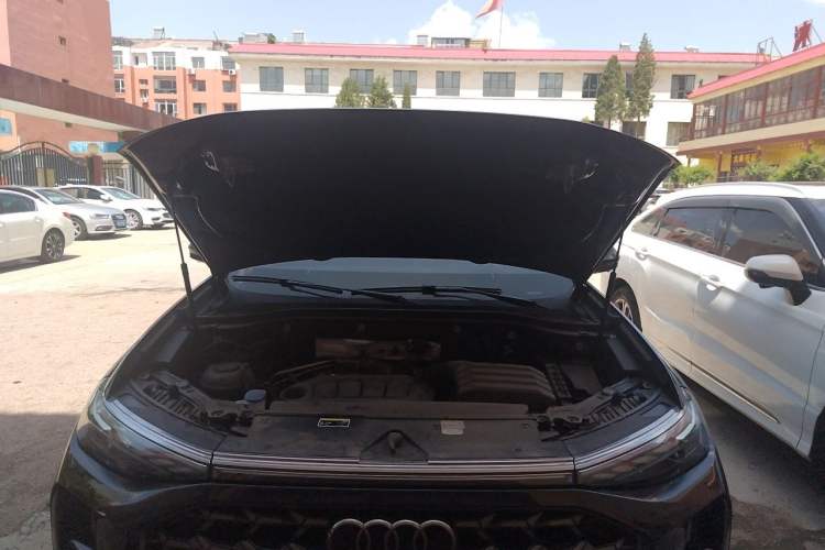 Used Audi Q6 2024 45 TFSI quattro Black Warrior Edition 6 Seats Engine Bay