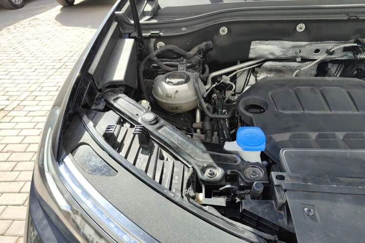 Used Audi Q6 2024 45 TFSI quattro Qiyun Edition Yulin Package 6 seats Engine Bay Right