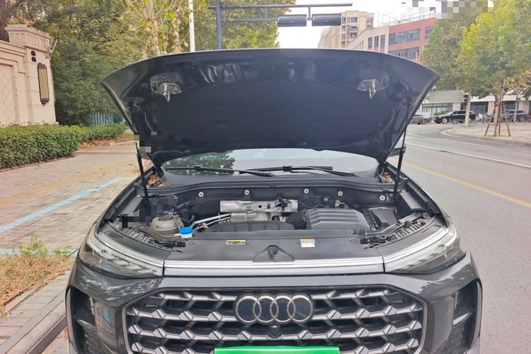 Used Audi Q6 2024 40 TFSI quattro Guanyun Edition Flying Rider Package 6-seater Engine Bay