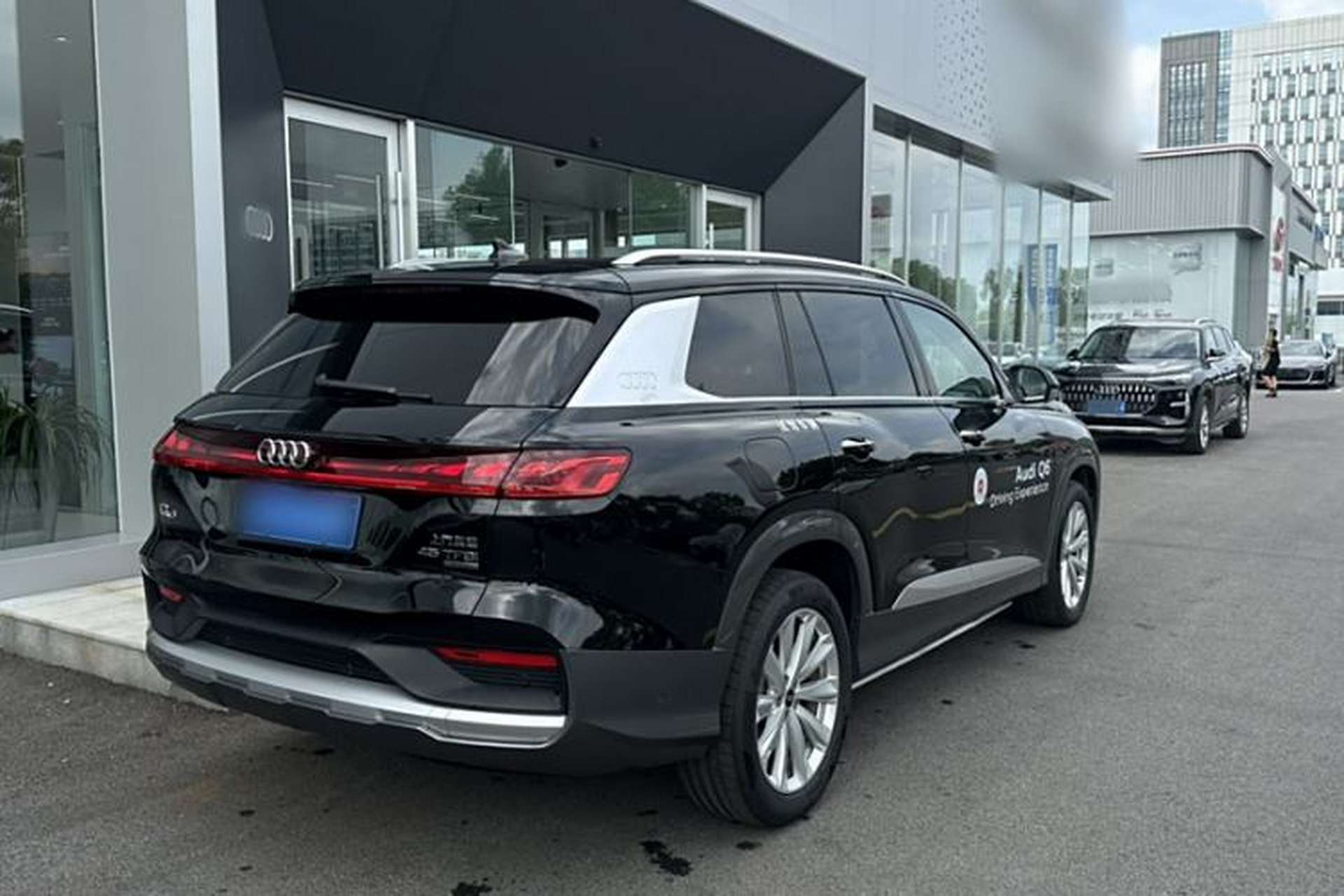 Used Audi Q6 2024 45 TFSI quattro Qiyun Edition Yulin Package 6 seats Exterior 4