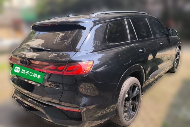 Used Audi Q6 2024 50 TFSI quattro Black Warrior Edition 6-seater Exterior 5