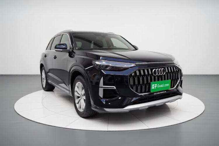 Used Audi Q6 2024 45 TFSI quattro Qiyun Edition Yulin Package 7 Seats Front Right 45 Deg