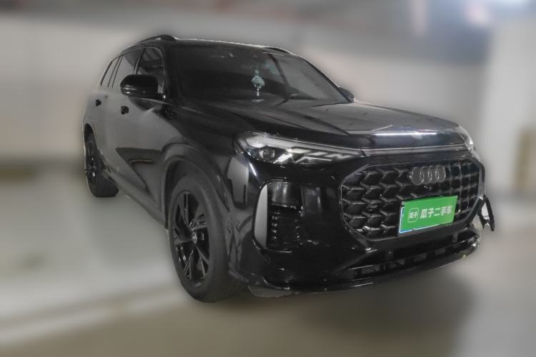 Used Audi Q6 2024 45 TFSI quattro Black Warrior Edition 6 Seats Front Right 45 Deg