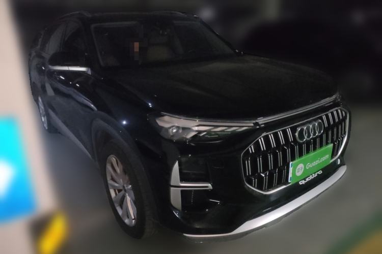 Used Audi Q6 2024 50 TFSI quattro Xingyun Edition Yulin Package 6 Seats Front Right 45 Deg