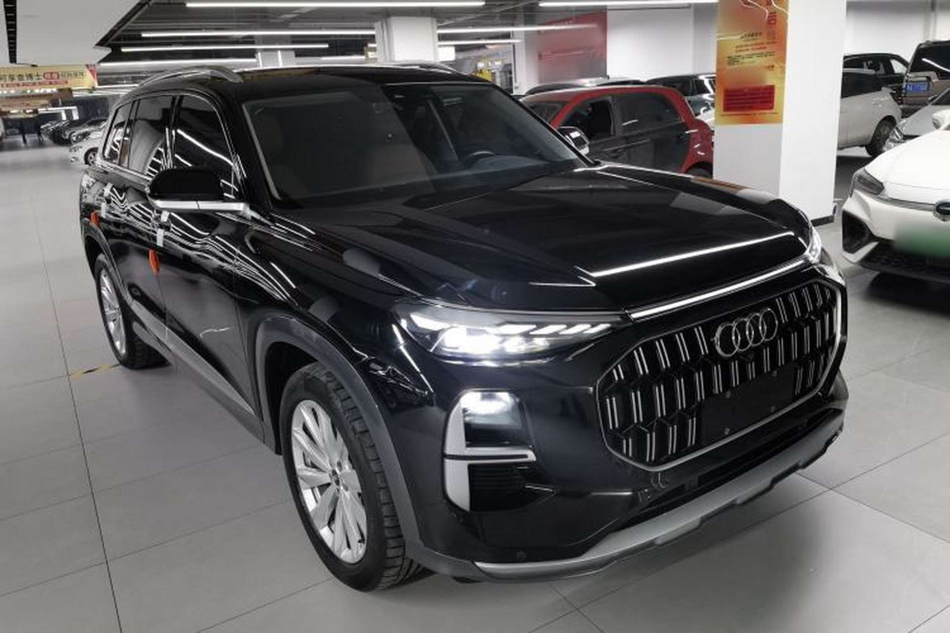 Used Audi Q6 2024 50 TFSI quattro Xingyun Edition Yulin Package 6 Seats Front Right 45 Deg