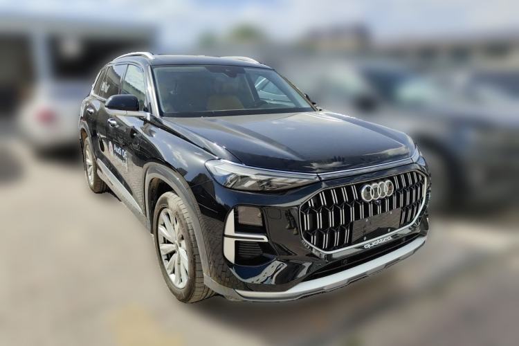 Used Audi Q6 2024 45 TFSI quattro Qiyun Edition Yulin Package 6 seats Front Right 45 Deg