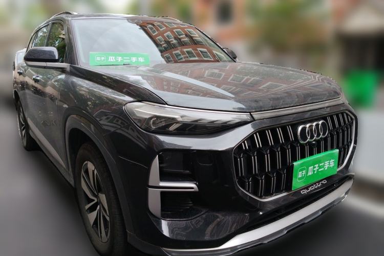 Used Audi Q6 2024 40 TFSI quattro Guanyun Edition Yulin Package 7 Seats Front Right 45 Deg