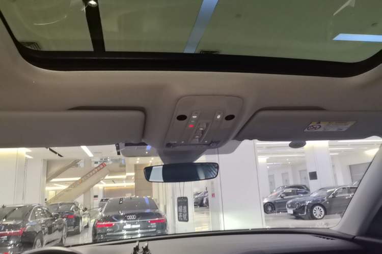 Used Audi Q6 2024 40 TFSI quattro Guanyun Edition Yulin Package 7 Seats Headliner