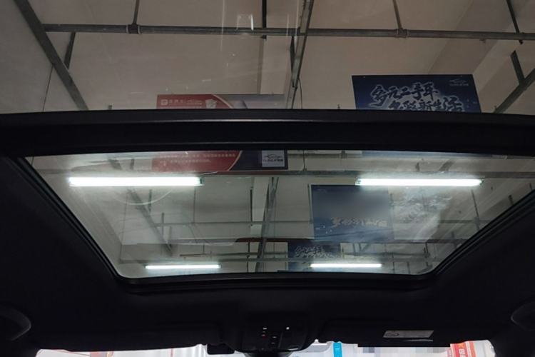 Used Audi Q6 2024 50 TFSI quattro Black Warrior Edition 6-seater Headliner