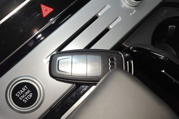 Used Audi Q6 2024 45 TFSI quattro Qiyun Edition Yulin Package 6 seats Interior 1
