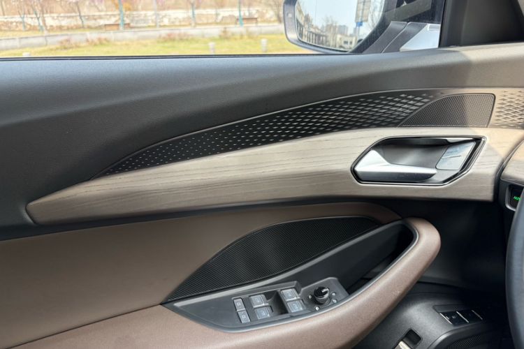 Used Audi Q6 2024 45 TFSI quattro Qiyun Edition Yulin Package 7 Seats Interior 1
