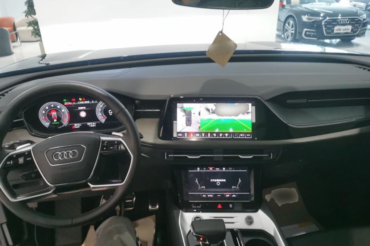 Used Audi Q6 2024 40 TFSI quattro Guanyun Edition Yulin Package 7 Seats Interior 2