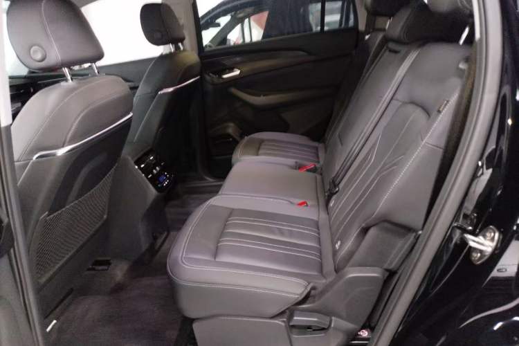 Used Audi Q6 2024 40 TFSI quattro Guanyun Edition Yulin Package 7 Seats Interior 4