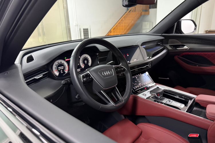 Used Audi Q6 2024 45 TFSI quattro Black Warrior Edition 6 Seats Interior 7