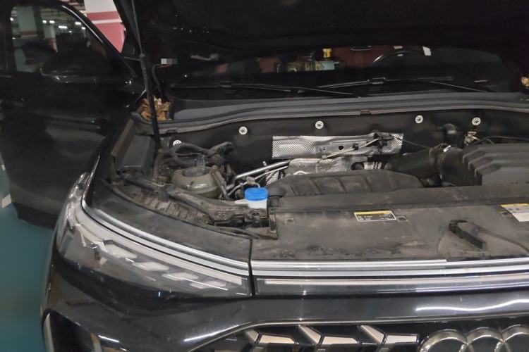 Gebrauchter Audi Q6 2024 45 TFSI quattro Black Warrior Edition 6 Seats Guazi used car, China used car export, Used car for sale, Used  cars, Cheapest cars for sale