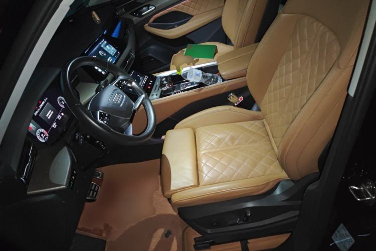 Used Audi Q6 2024 45 TFSI quattro Qiyun Edition Yulin Package 6 seats Left Front Seat