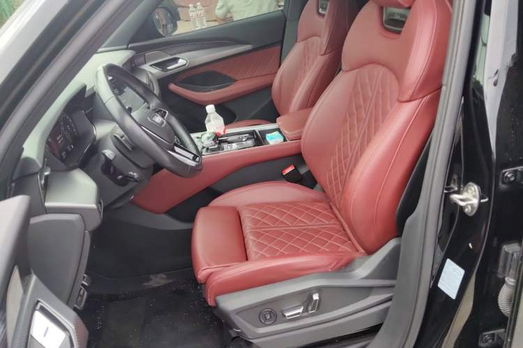Used Audi Q6 2024 45 TFSI quattro Black Warrior Edition 6 Seats Left Front Seat