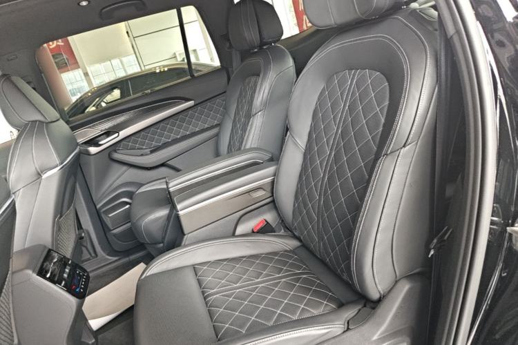 Used Audi Q6 2024 45 TFSI quattro Black Warrior Edition 6 Seats Left Rear Seat