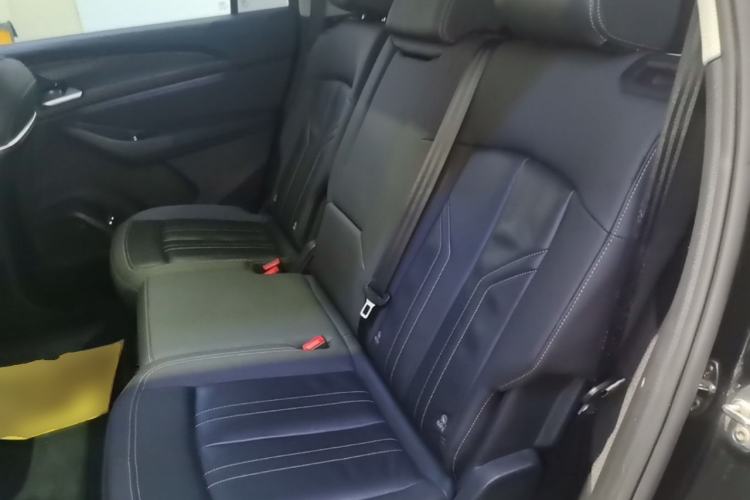 Used Audi Q6 2024 40 TFSI quattro Guanyun Edition Yulin Package 7 Seats Left Rear Seat