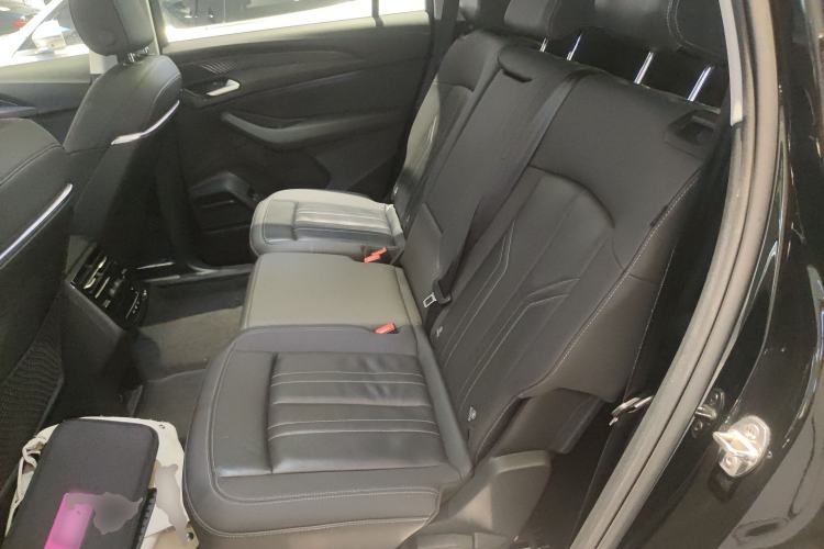 Used Audi Q6 2024 40 TFSI quattro Guanyun Edition Yulin Package 7 Seats Left Rear Seat