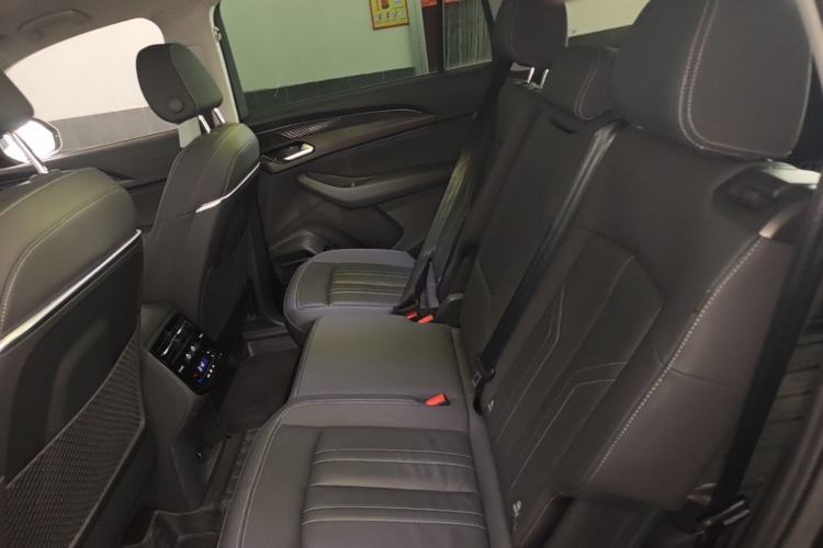 Used Audi Q6 2024 40 TFSI quattro Guanyun Edition Yulin Package 7 Seats Left Rear Seat