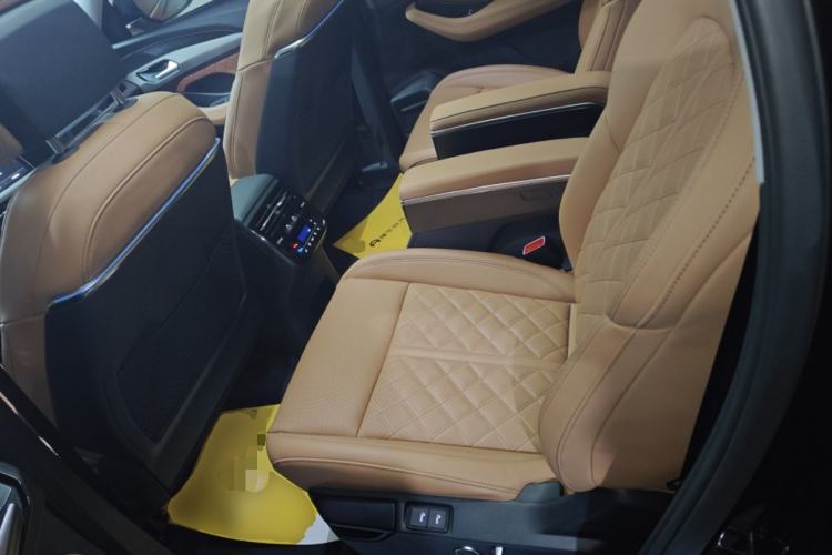 Used Audi Q6 2024 45 TFSI quattro Qiyun Edition Yulin Package 6 seats Left Rear Seat