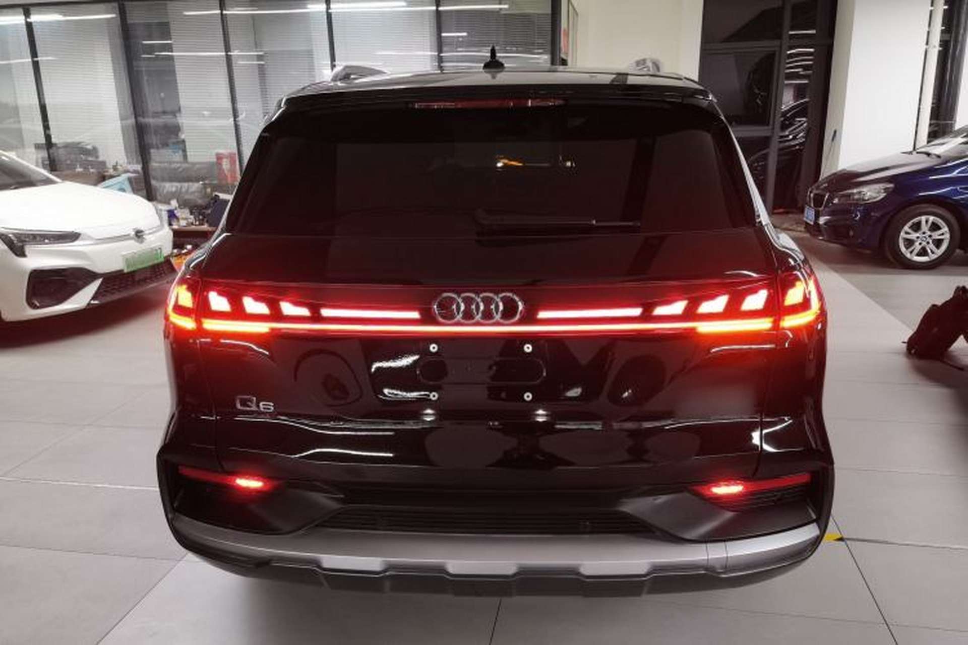 Used Audi Q6 2024 50 TFSI quattro Xingyun Edition Yulin Package 6 Seats Rear