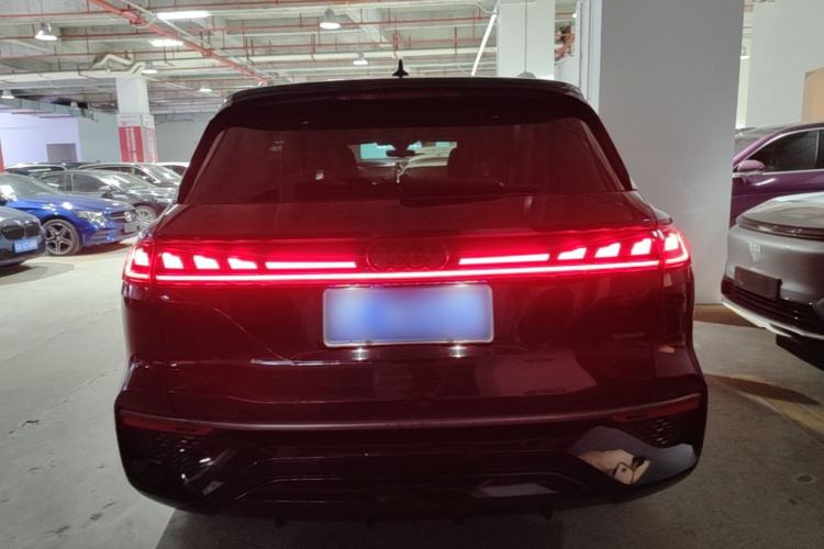 Used Audi Q6 2024 45 TFSI quattro Black Warrior Edition 6 Seats Rear