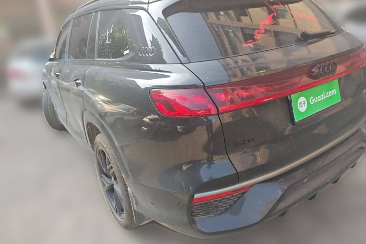 Used Audi Q6 2024 45 TFSI quattro Black Warrior Edition 6 Seats Rear Left 45 Deg