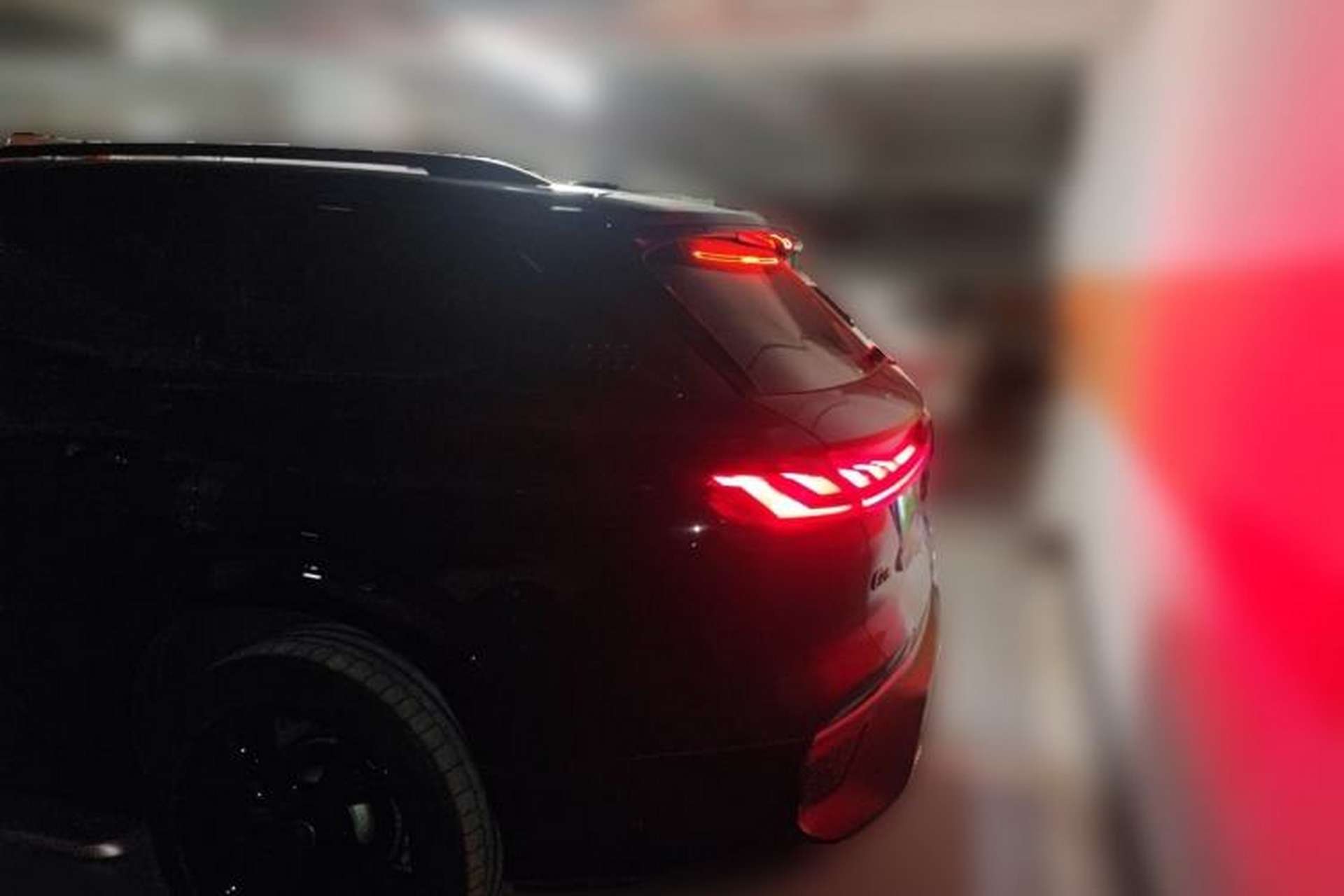 Used Audi Q6 2024 45 TFSI quattro Black Warrior Edition 6 Seats Rear Left 45 Deg