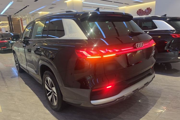 Used Audi Q6 2024 40 TFSI quattro Guanyun Edition Yulin Package 7 Seats Rear Left 45 Deg
