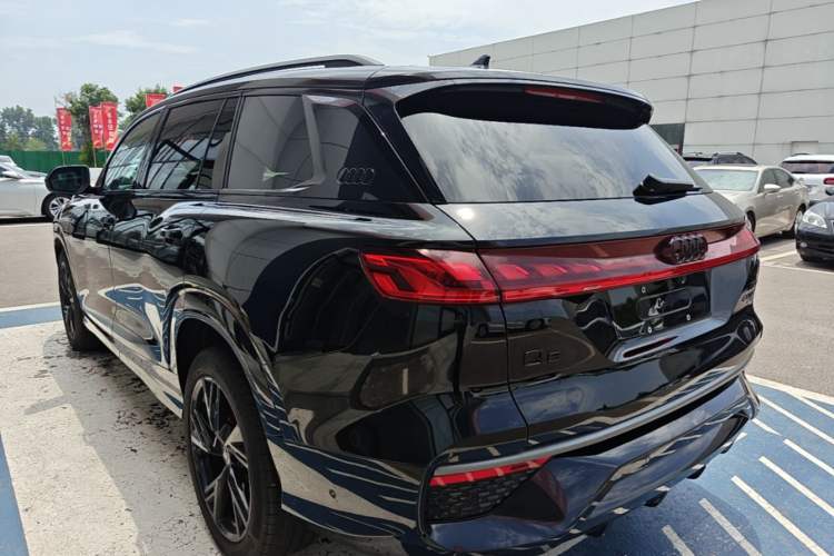 Used Audi Q6 2024 45 TFSI quattro Zhuyun Edition Flying Rider Package 6 Seats Rear Left 45 Deg