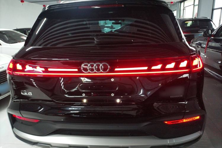 Used Audi Q6 2024 40 TFSI quattro Guanyun Edition Yulin Package 7 Seats Rear