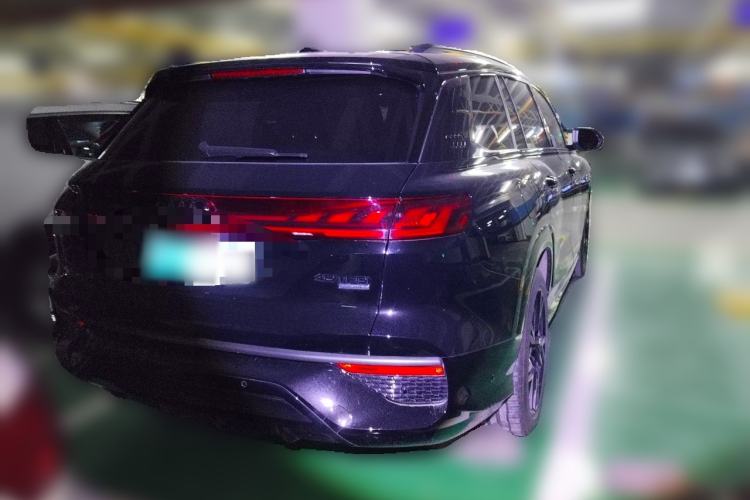 Used Audi Q6 2024 45 TFSI quattro Black Warrior Edition 6 Seats Rear Right 45 Deg