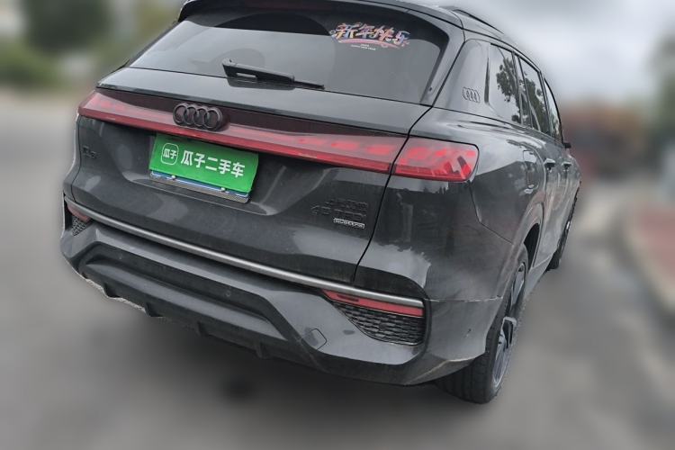 Used Audi Q6 2024 45 TFSI quattro Black Warrior Edition 6 Seats Rear Right 45 Deg