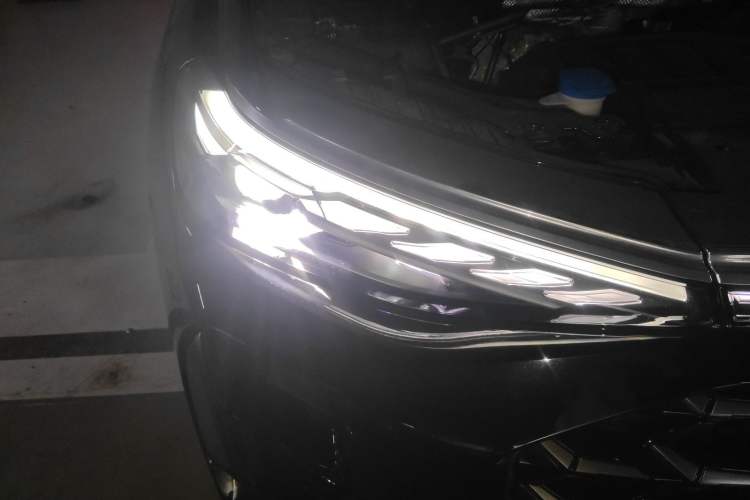 Used Audi Q6 2024 45 TFSI quattro Black Warrior Edition 6 Seats Right Front Headlight