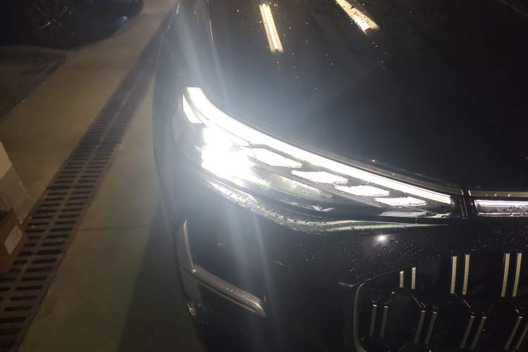 Used Audi Q6 2024 45 TFSI quattro Qiyun Edition Yulin Package 6 seats Right Front Headlight