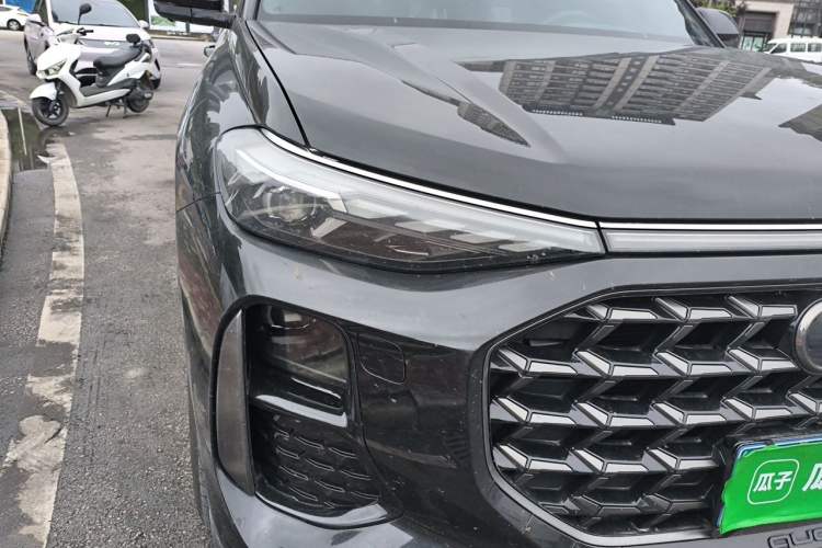 Used Audi Q6 2024 45 TFSI quattro Black Warrior Edition 6 Seats Right Front Headlight