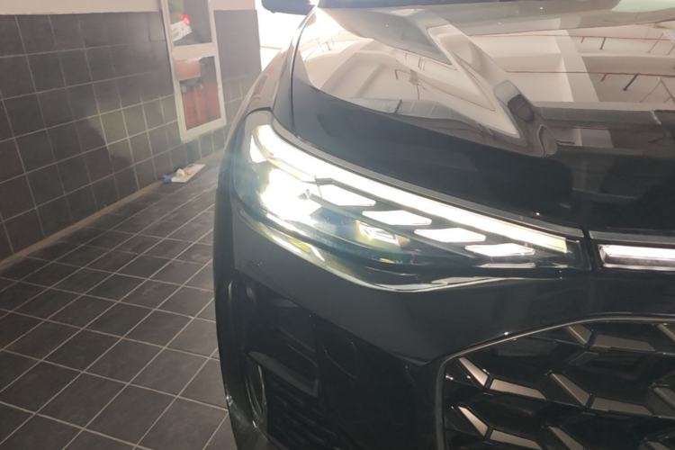 Used Audi Q6 2024 40 TFSI quattro Guanyun Edition Yulin Package 7 Seats Right Front Headlight