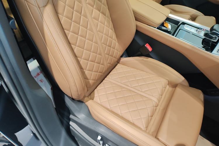 Used Audi Q6 2024 45 TFSI quattro Qiyun Edition Yulin Package 6 seats Right Front Seat