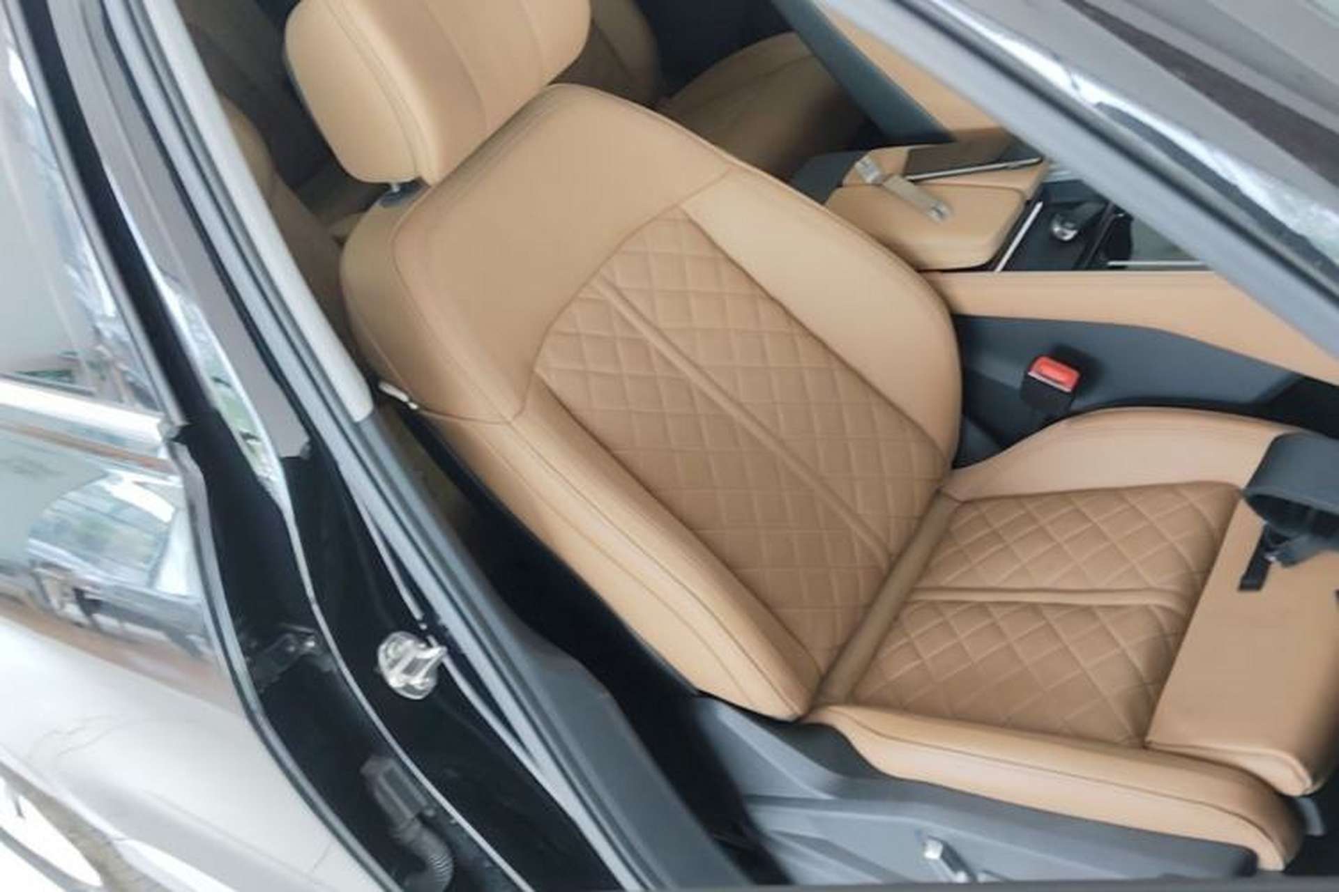 Used Audi Q6 2024 45 TFSI quattro Qiyun Edition Yulin Package 6 seats Right Front Seat