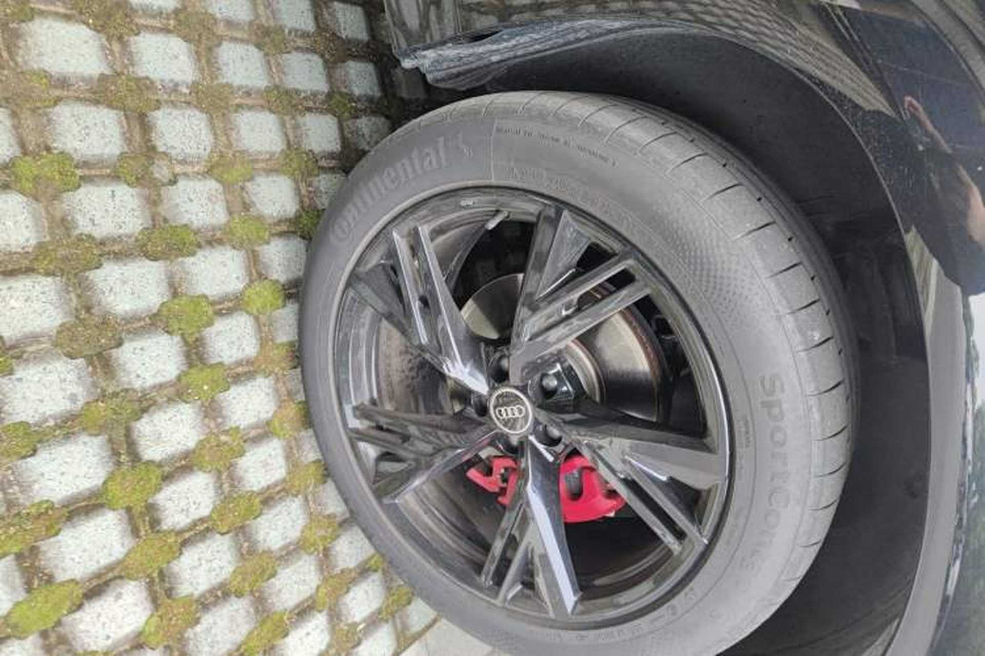 Used Audi Q6 2024 45 TFSI quattro Black Warrior Edition 7 Seats Right Front Wheel Hub