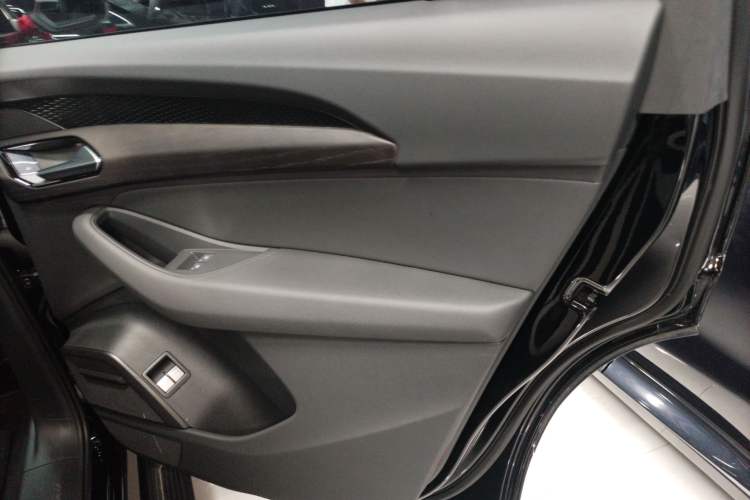 Used Audi Q6 2024 40 TFSI quattro Guanyun Edition Yulin Package 7 Seats Right Rear Door Interior