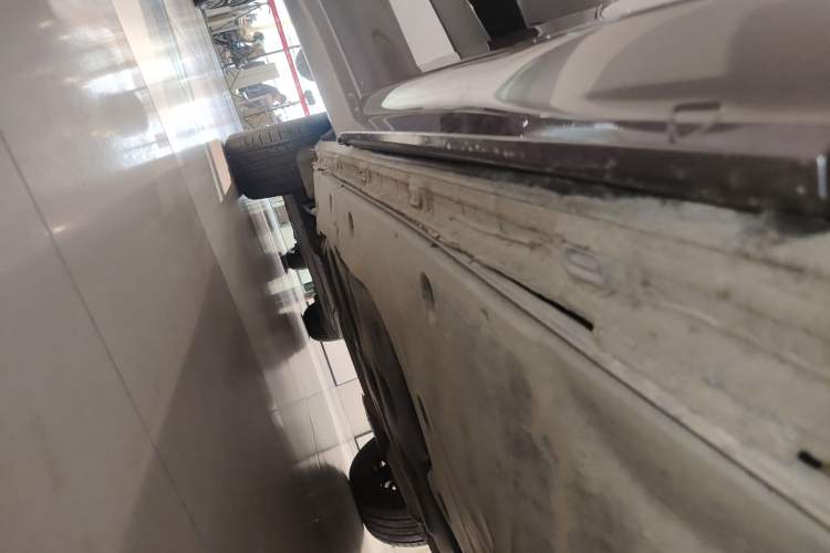 Used Audi Q6 2024 40 TFSI quattro Guanyun Edition Yulin Package 7 Seats Right Side Sill